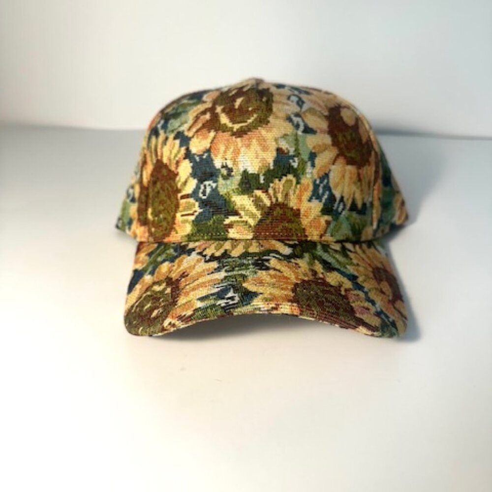 Water My Flowers – Sunflower Print Hat